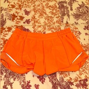 Lululemon Hotty Hot Low-Rise Lined Short 2.5” Highlight Orange